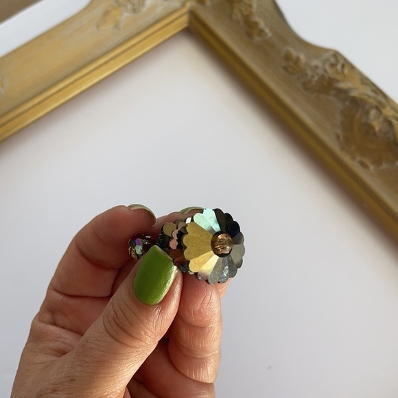 Flying Saucers AB Crystals Glass Disc Earrings - Picture 4 of 16